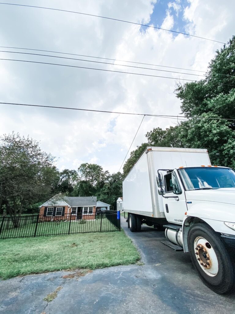 Are Long Distance Movers Worth Hiring